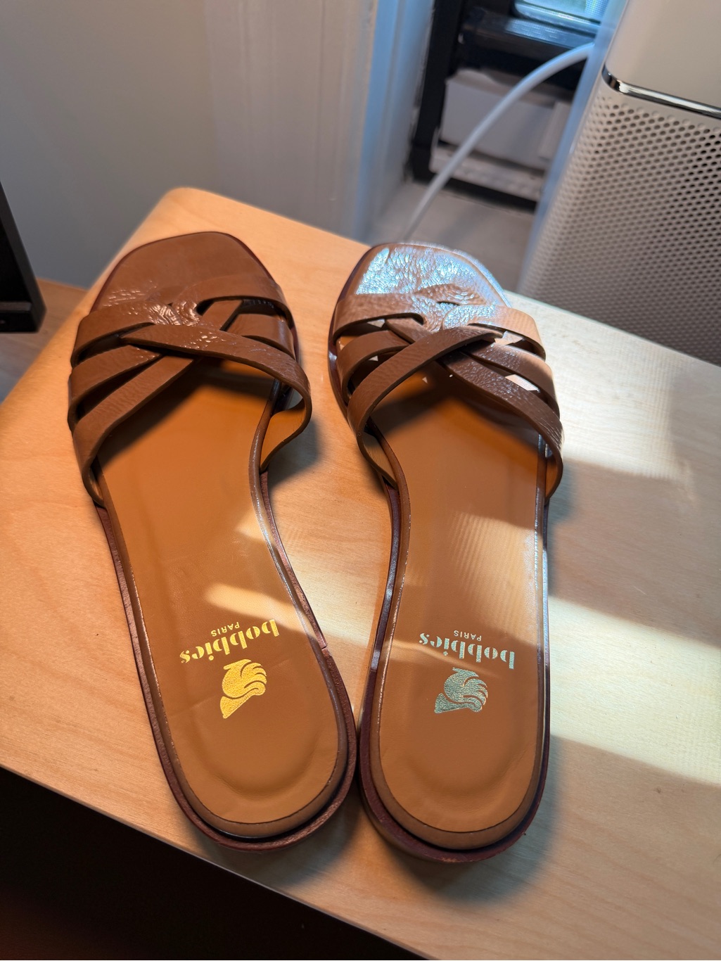 Bobbies Thas Flat Sandal Size 38 — image 2 of 3